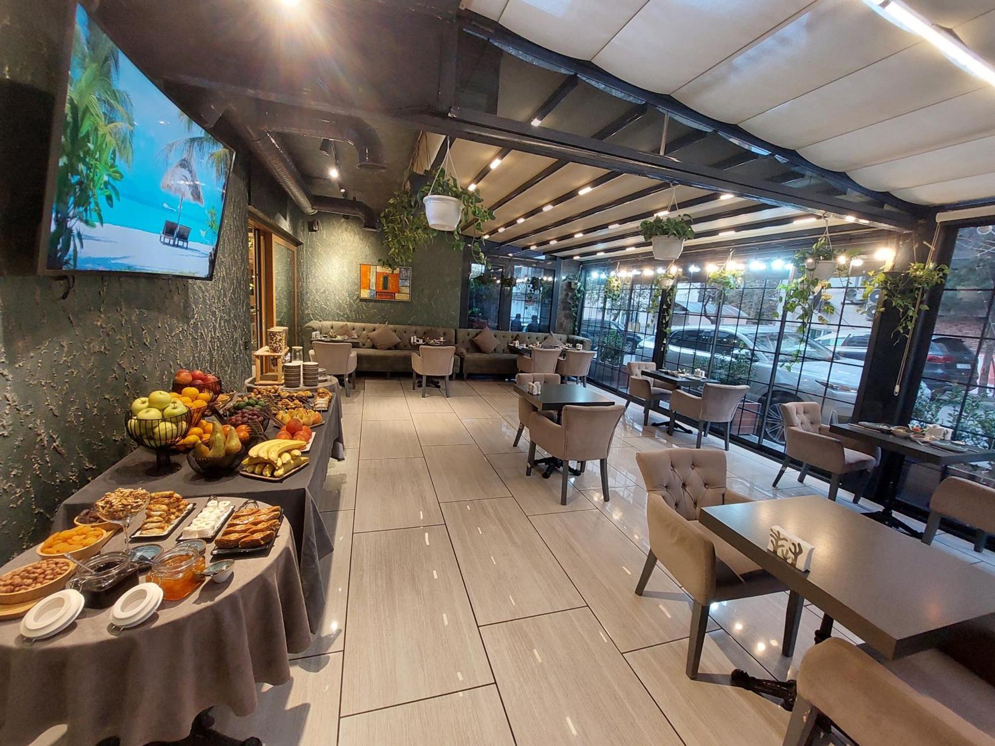 Home Boutique Hostel Баку Екстер'єр фото